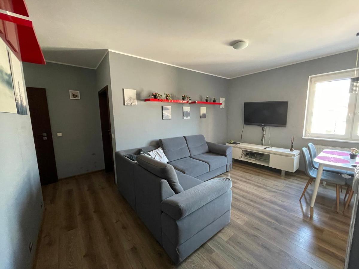 Gdynia Apartament 42 M Z Miejscem W Garazu Z Winda Blisko Centrum I Morza Bagian luar foto