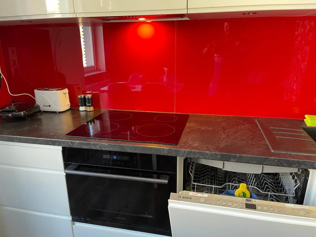 Gdynia Apartament 42 M Z Miejscem W Garazu Z Winda Blisko Centrum I Morza Bagian luar foto