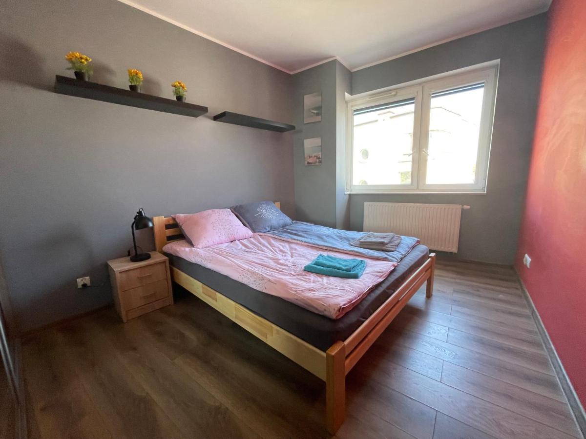 Gdynia Apartament 42 M Z Miejscem W Garazu Z Winda Blisko Centrum I Morza Bagian luar foto