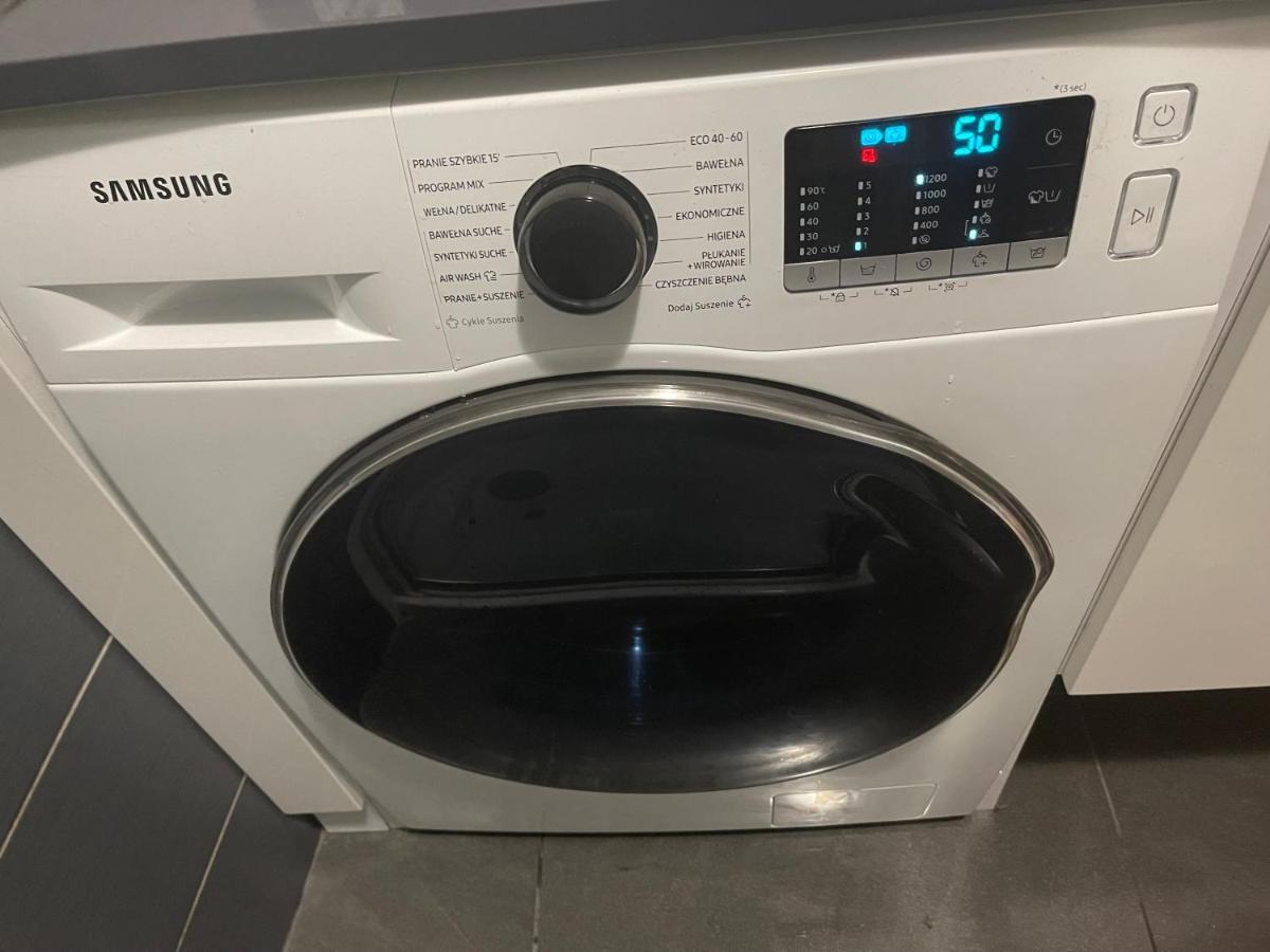Gdynia Apartament 42 M Z Miejscem W Garazu Z Winda Blisko Centrum I Morza Bagian luar foto